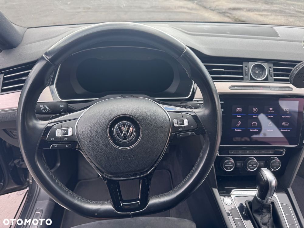 Volkswagen Passat 2.0 TDI SCR DSG Highline - 16