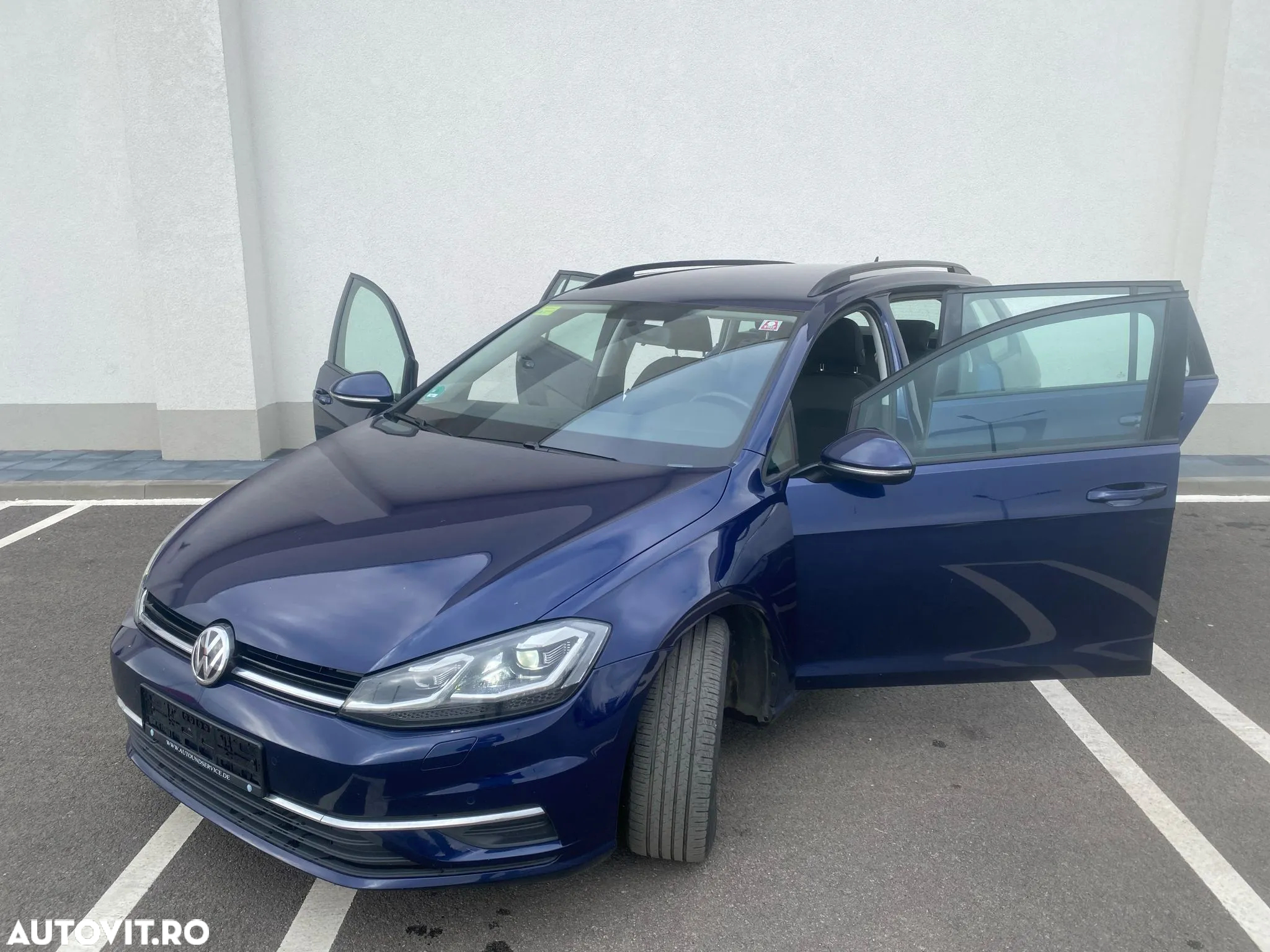 Volkswagen Golf 2.0 TDI SCR DSG Comfortline - 13
