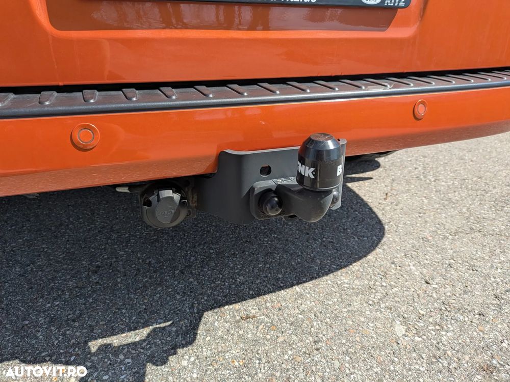 Ford Tourneo Custom - 13