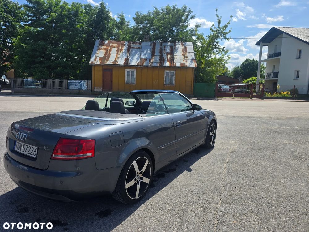 Audi A4 Cabrio - 11