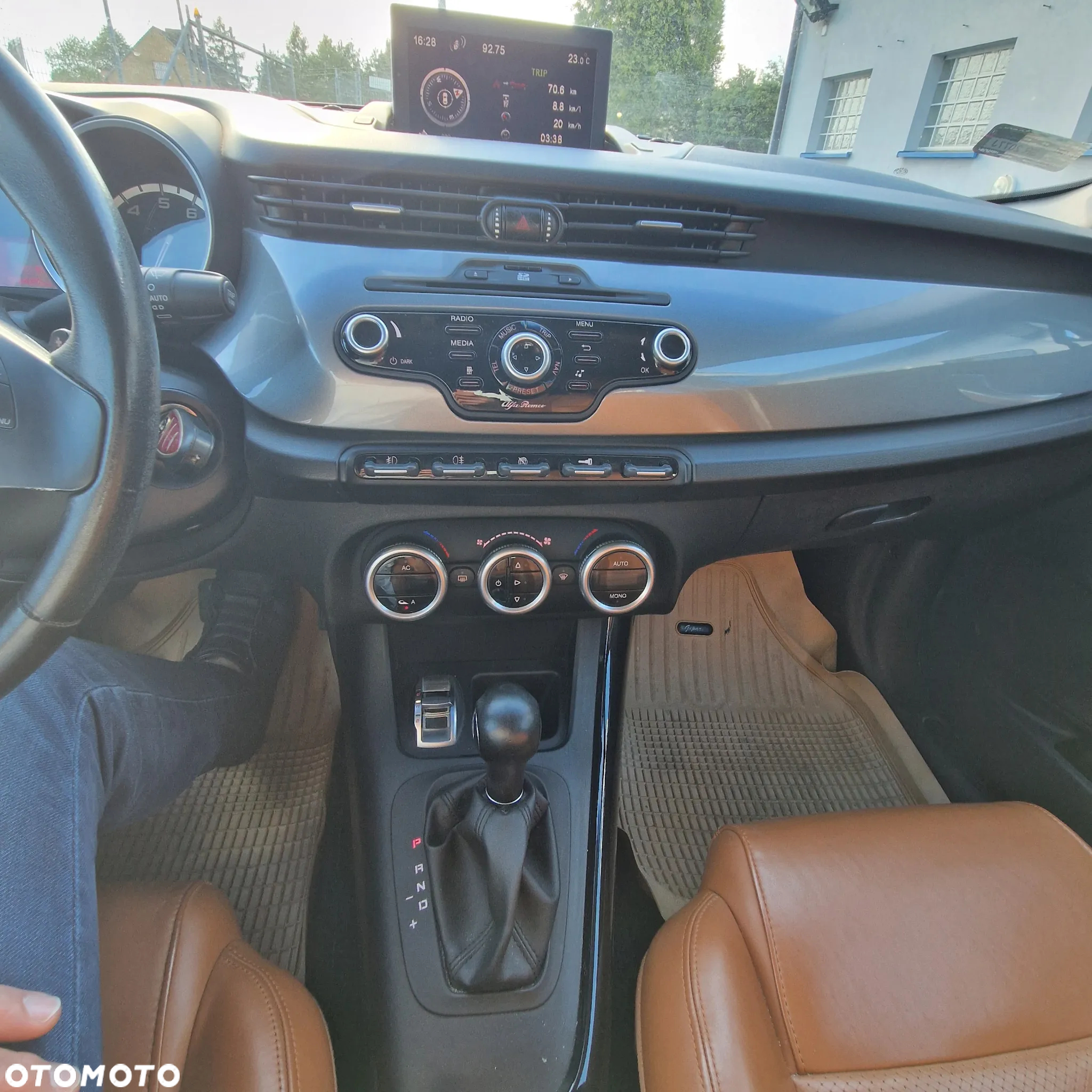 Alfa Romeo Giulietta 1.4 TB MultiAir Progression TCT - 17
