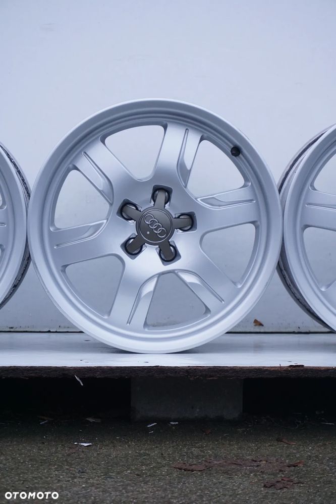 Audi 5x112 17 7,5J et28 - 7