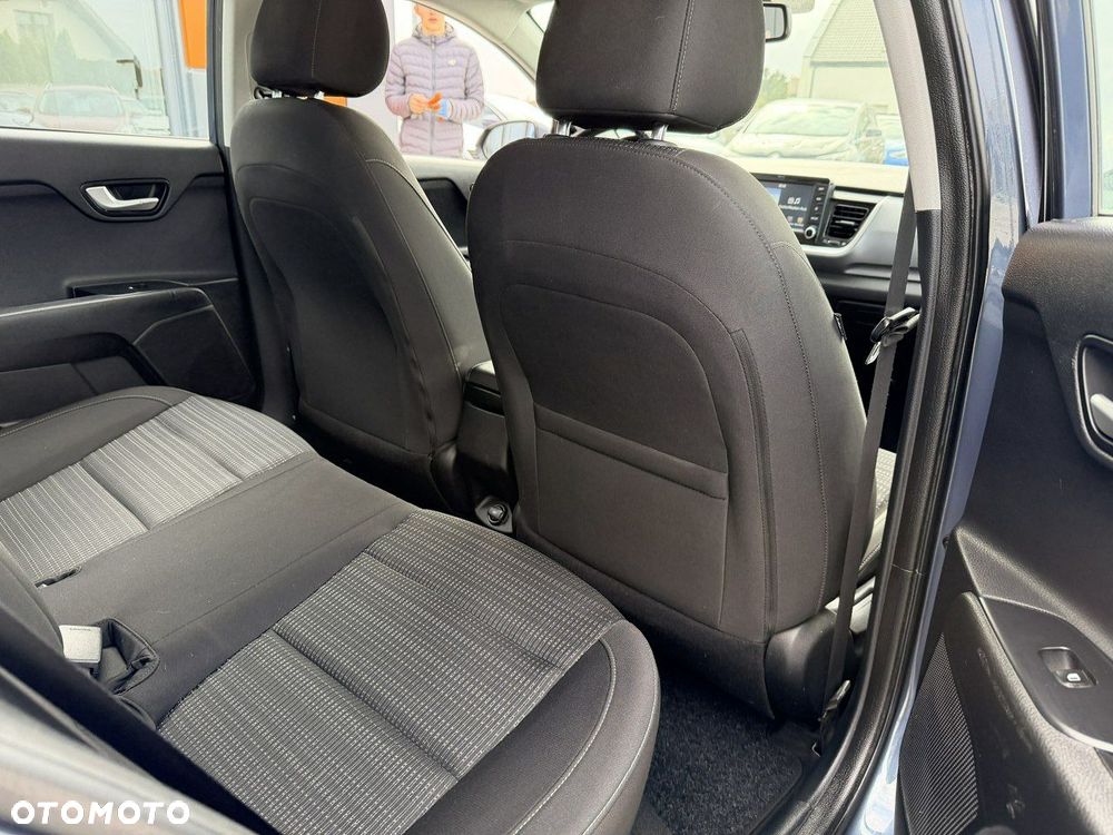 Kia Stonic 1.4 M - 14