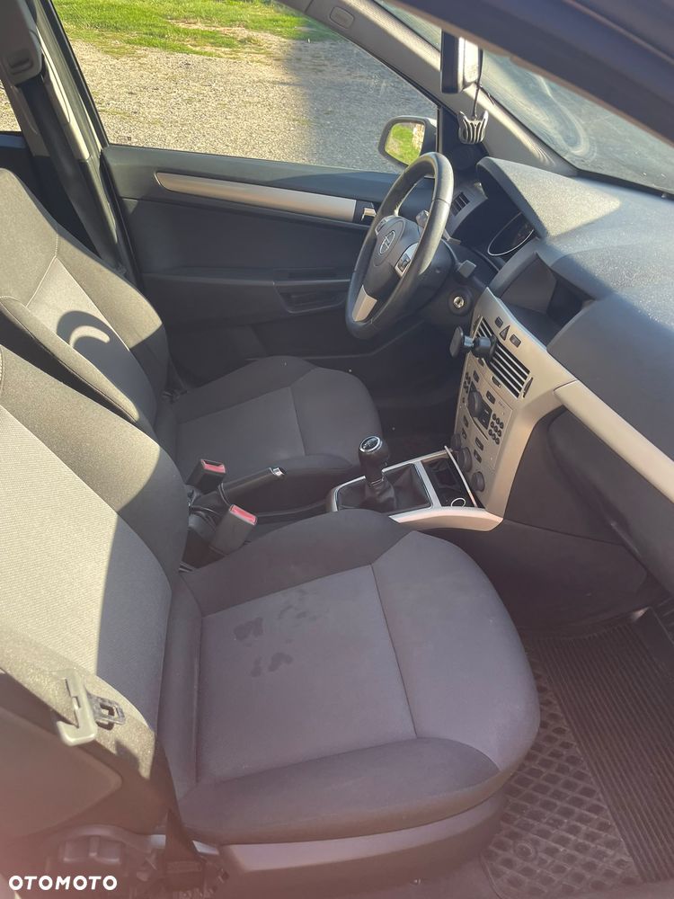 Opel Astra 1.4 - 17