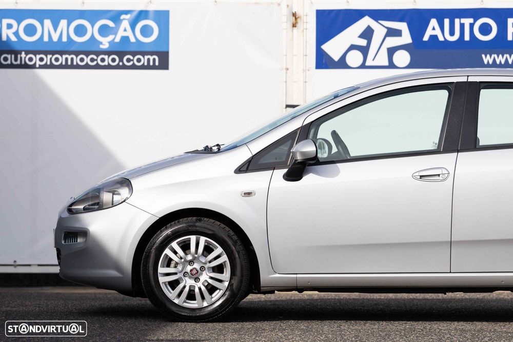 Fiat Punto 1.2 Lounge S&S - 8