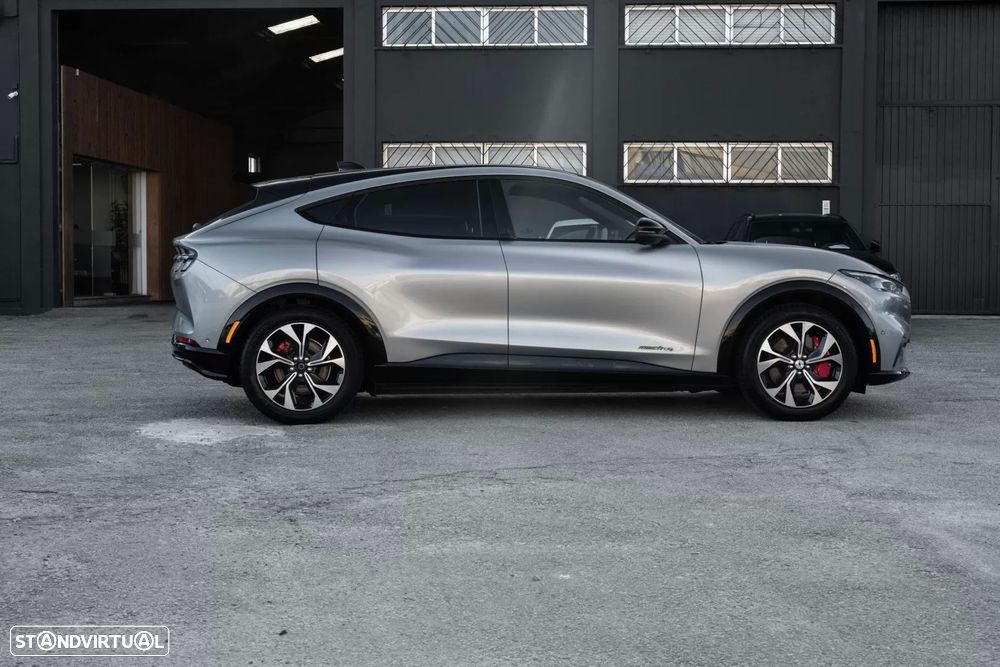 Ford Mustang Mach-E Premium AWD - 7