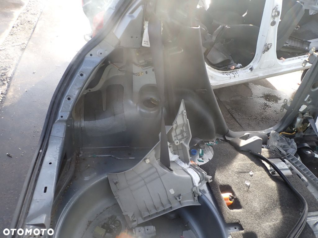 SWIFT MK6 III 5D HB ĆWIARTKA BŁOTNIK TYŁ LEWY - 5