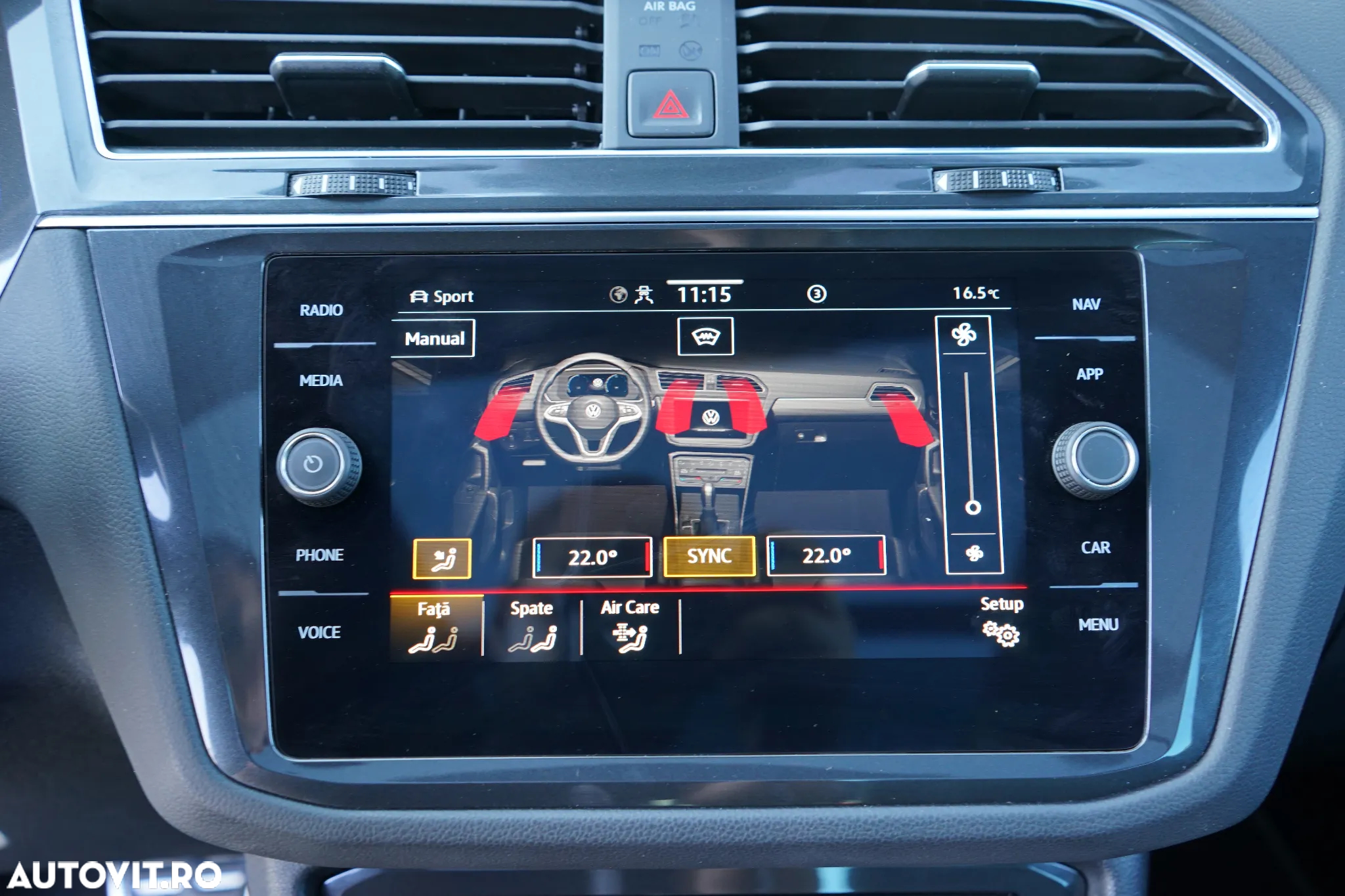 Volkswagen Tiguan - 21