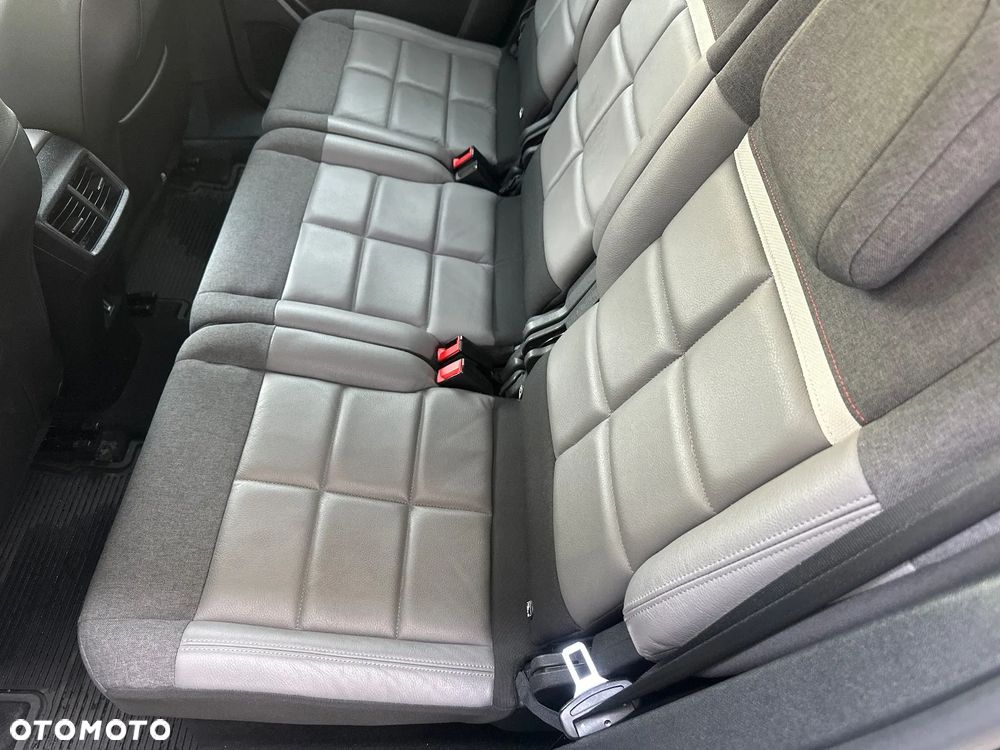 Citroën C5 Aircross 1.5 BlueHDi Shine EAT8 - 24