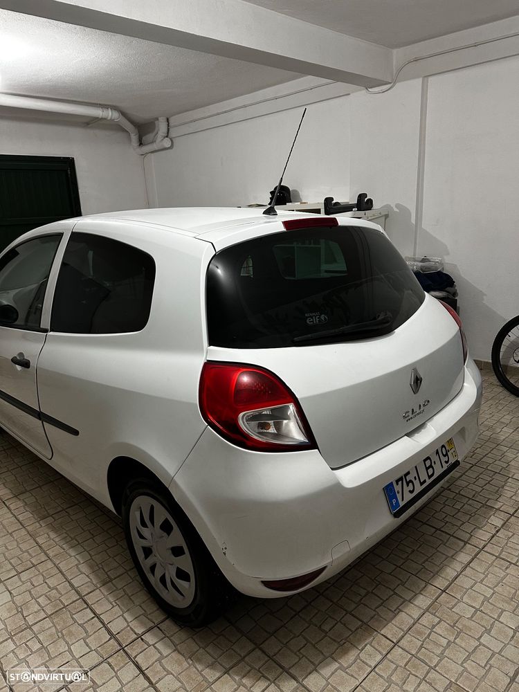 Renault Clio 1.5 dCi Confort - 6