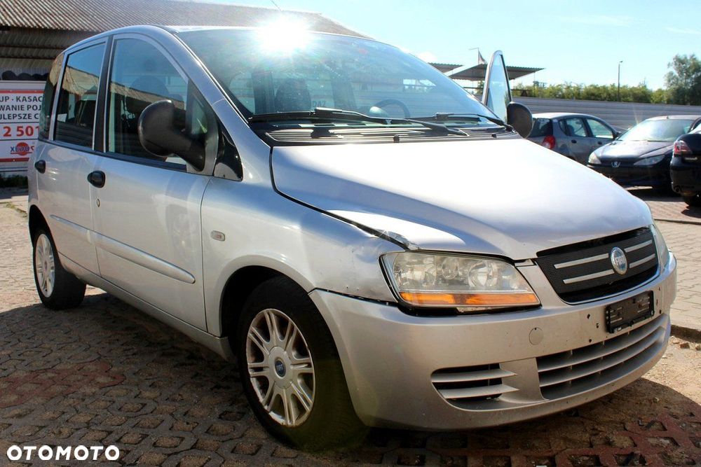 Fiat Multipla 2007 1.6i 182B6000 Minivan (MASKA, ZDERZAK, LAMPA, BŁOTNIK, DRZWI, SZYBA, FOTEL) - 2