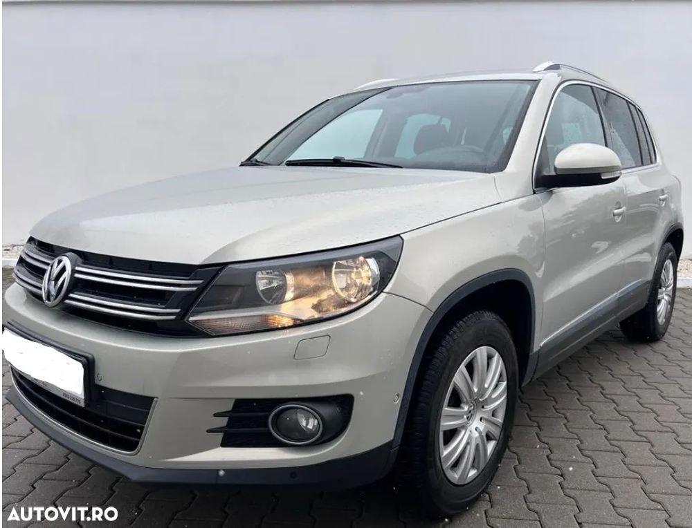Volkswagen Tiguan 2.0 TDI 4Motion DSG Sport & Style - 2