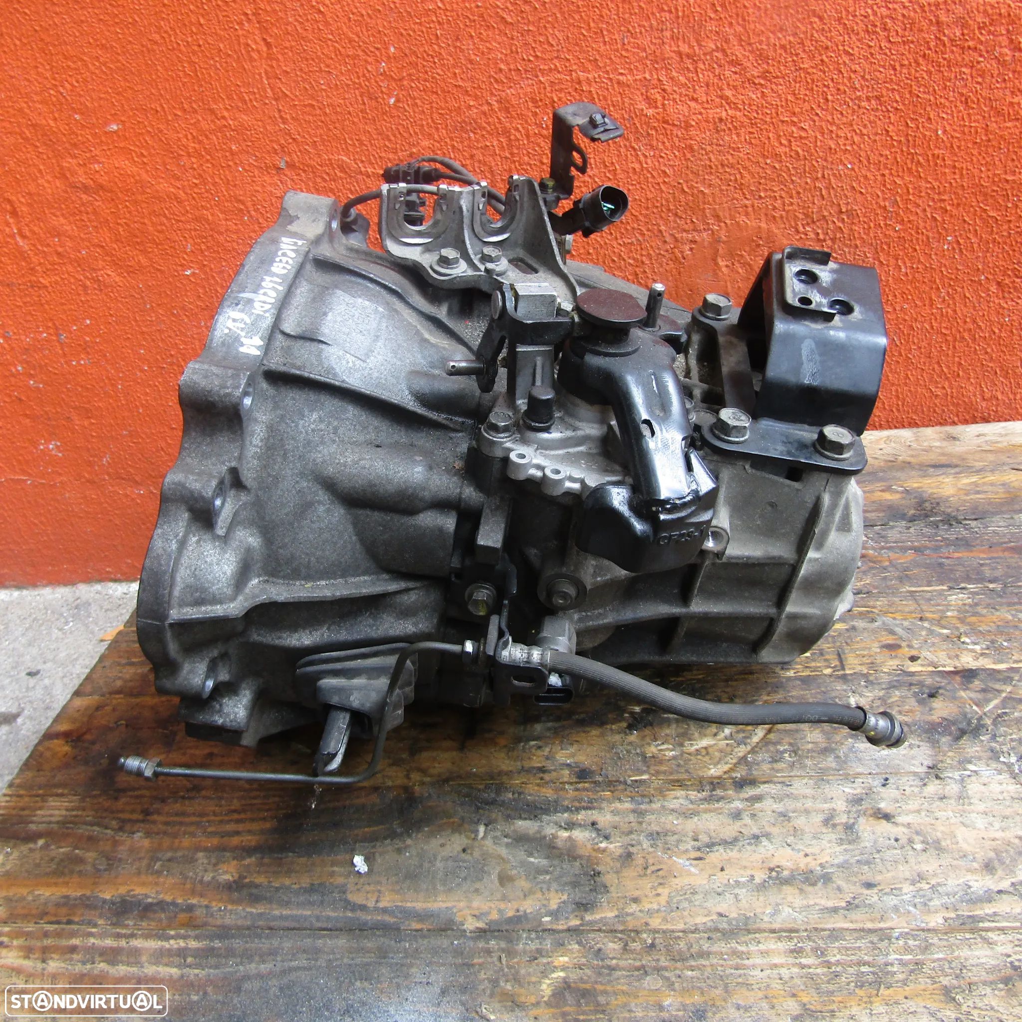 Caixa Velocidades Kia Ceed 1.6 Diesel WBJ6 - 1