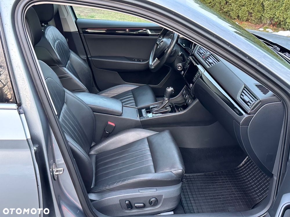 Skoda Superb 2.0 TDI DSG L&K - 21