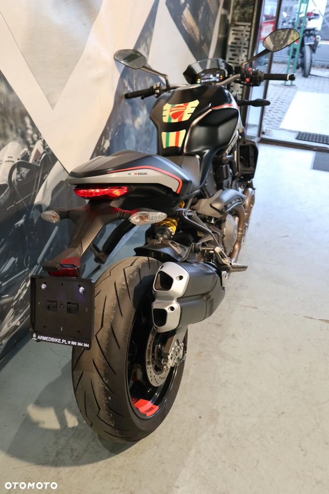 Ducati Monster - 21