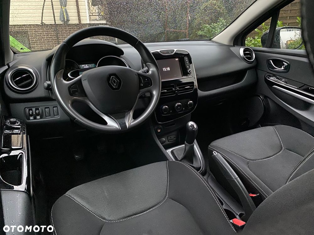 Renault Clio 0.9 TCe Business - 10