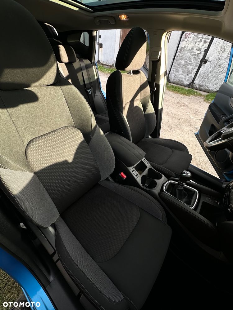 Nissan Qashqai 1.6 DIG-T N-Connecta - 16