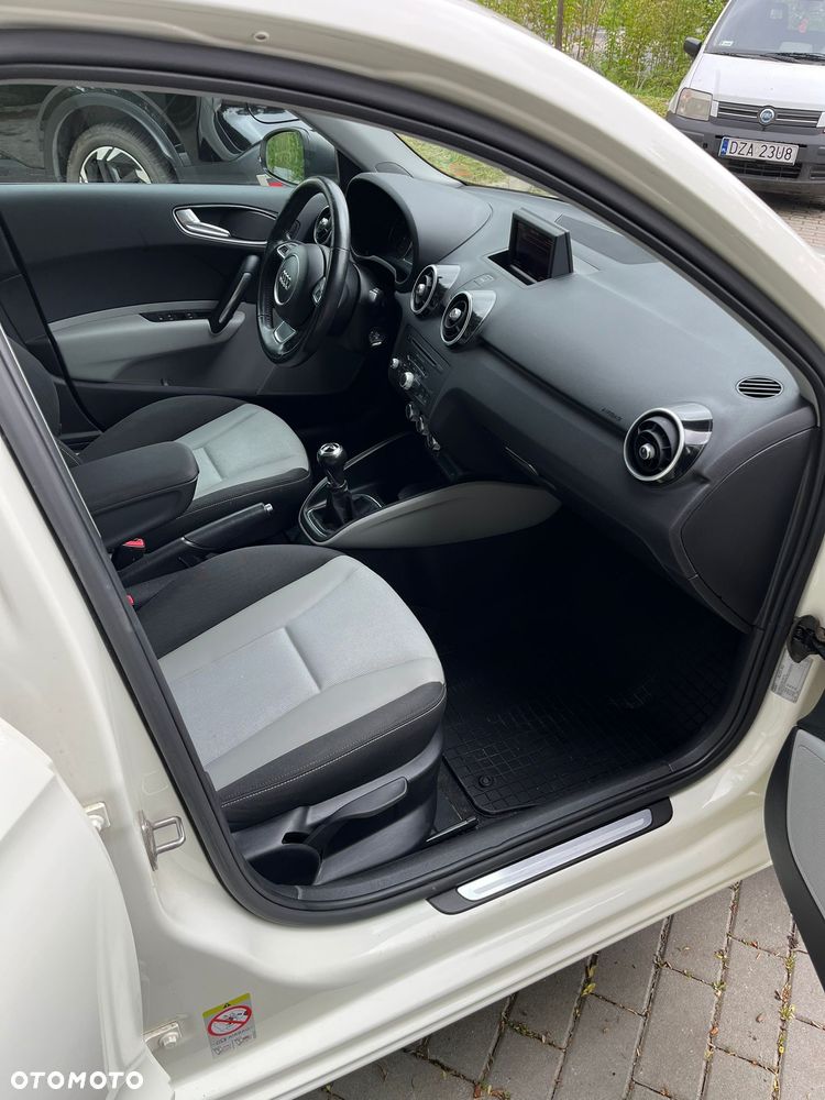Audi A1 Sportback 1.6 TDI Ambition - 9