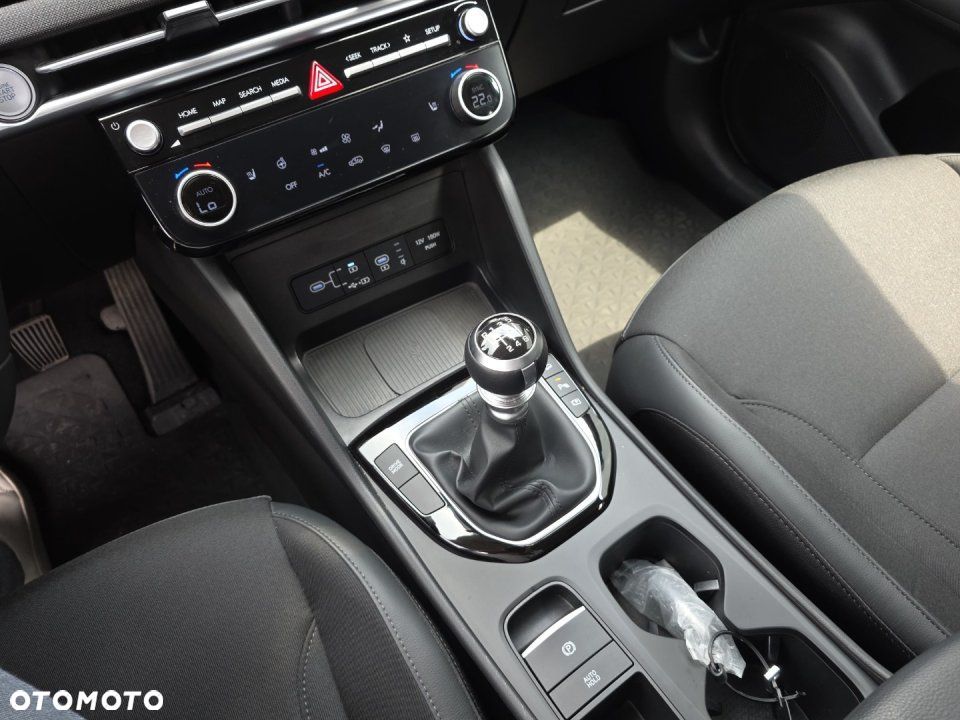 Hyundai Tucson - 16