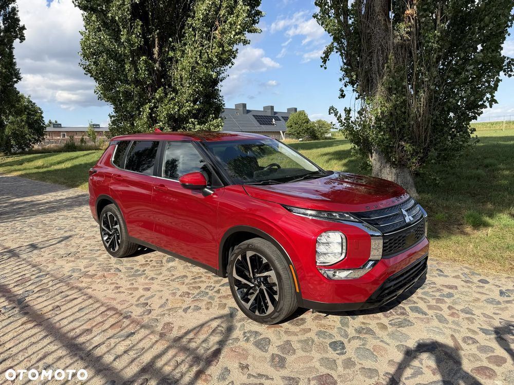Mitsubishi Outlander - 5