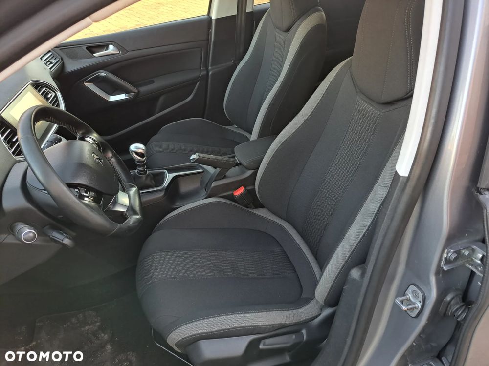 Peugeot 308 BlueHDi 120 Stop & Start Style - 12