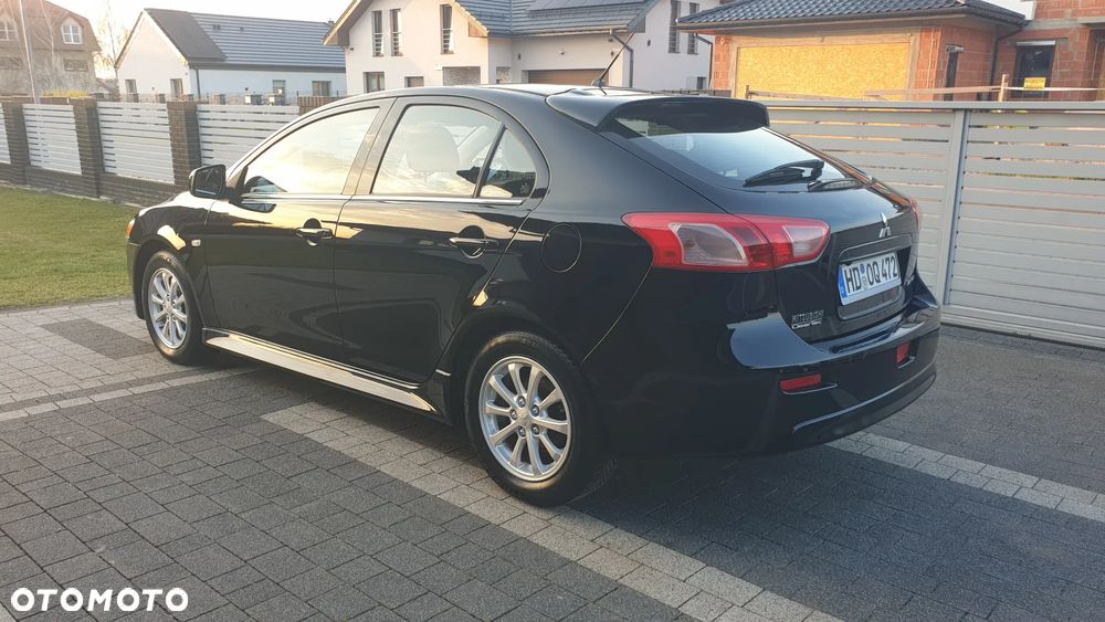 Mitsubishi Lancer - 6