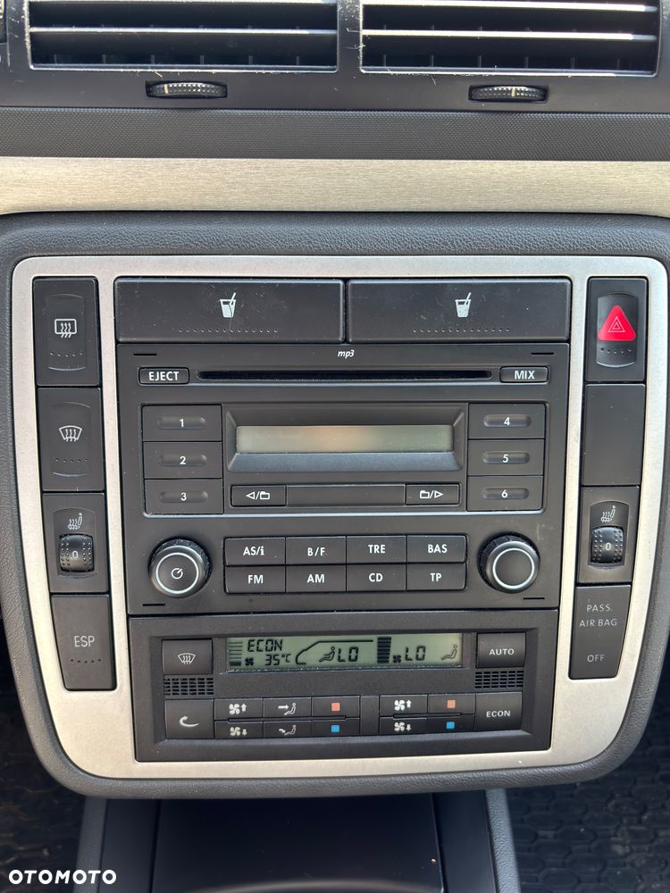 Volkswagen Sharan - 8