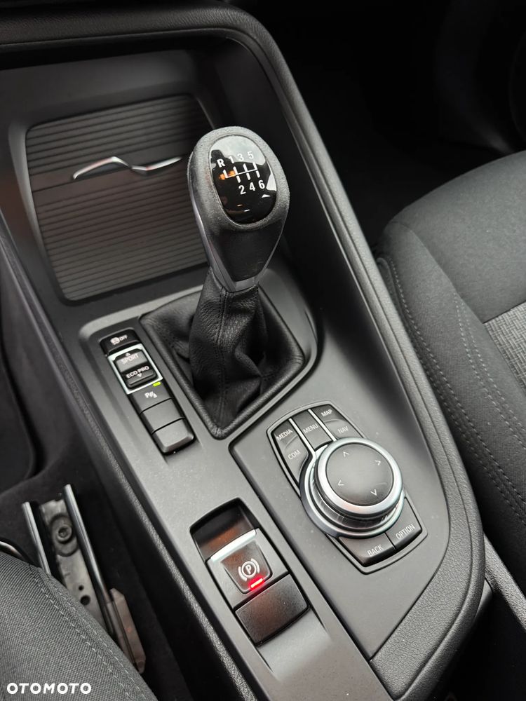 BMW X1 sDrive16d Advantage - 39