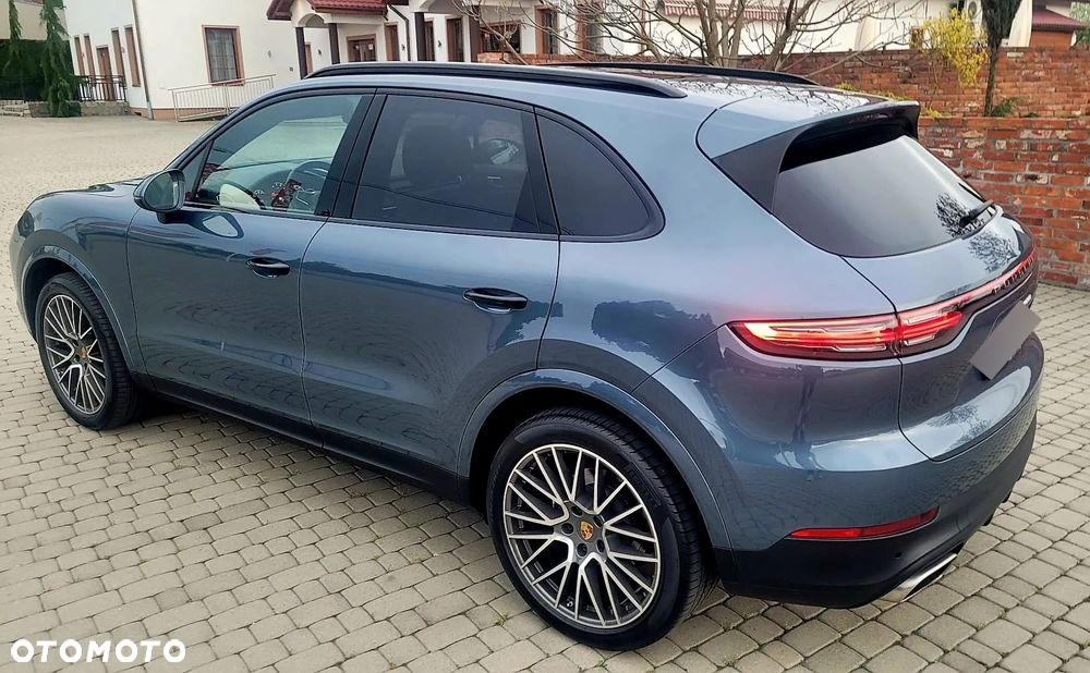 Porsche Cayenne Standard - 11