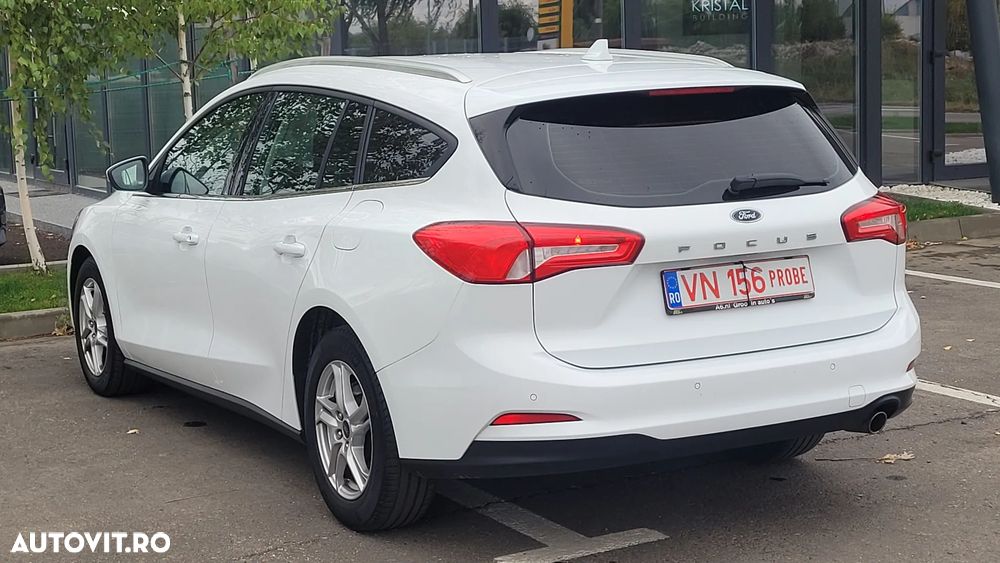 Ford Focus - 18