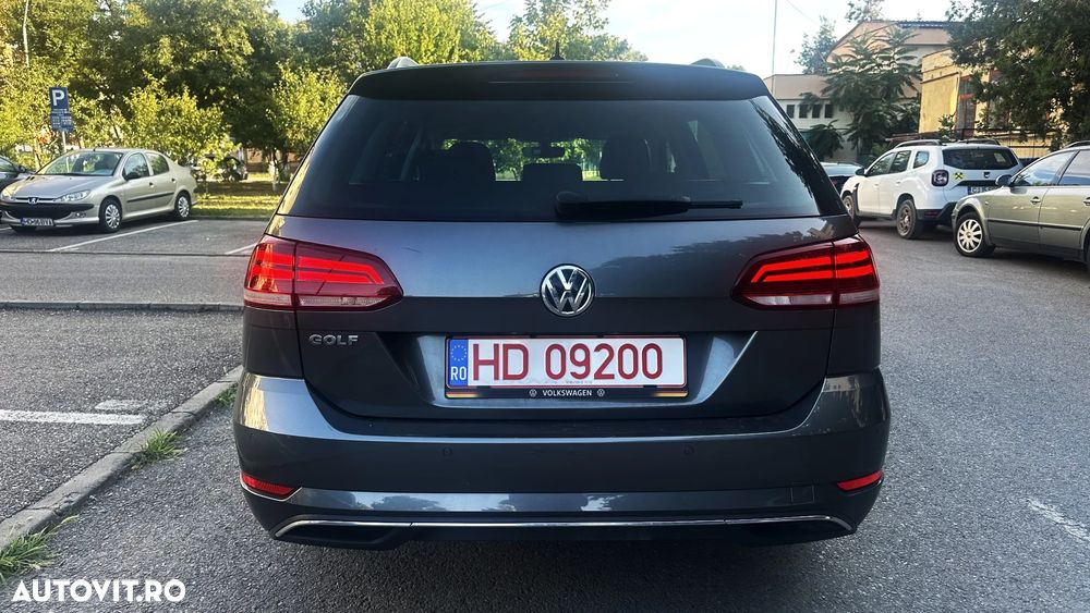 Volkswagen Golf 1.6 TDI (BlueMotion Technology) Trendline - 24