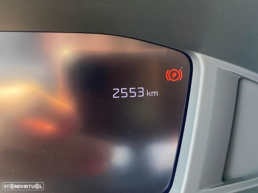 Peugeot e-208 51 kWh Allure - 11