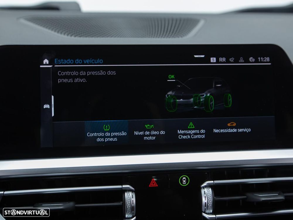 BMW 320 e Pack M Auto - 28