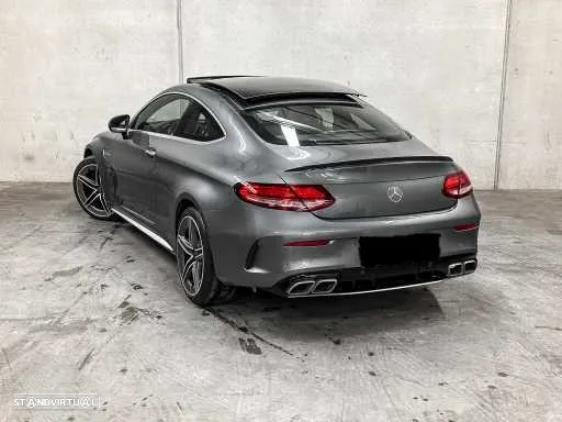Mercedes-Benz C 63 AMG S Coupe Speedshift MCT 9G - 15