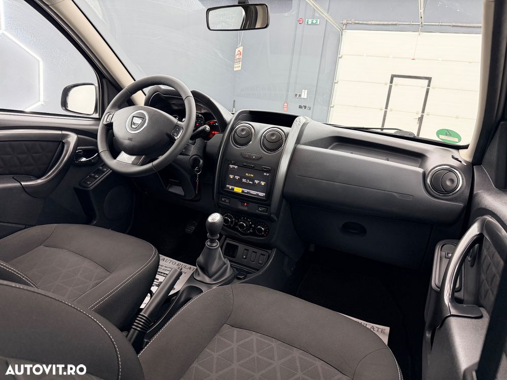 Dacia Duster 1.2 TCe 4x2 Laureate - 17