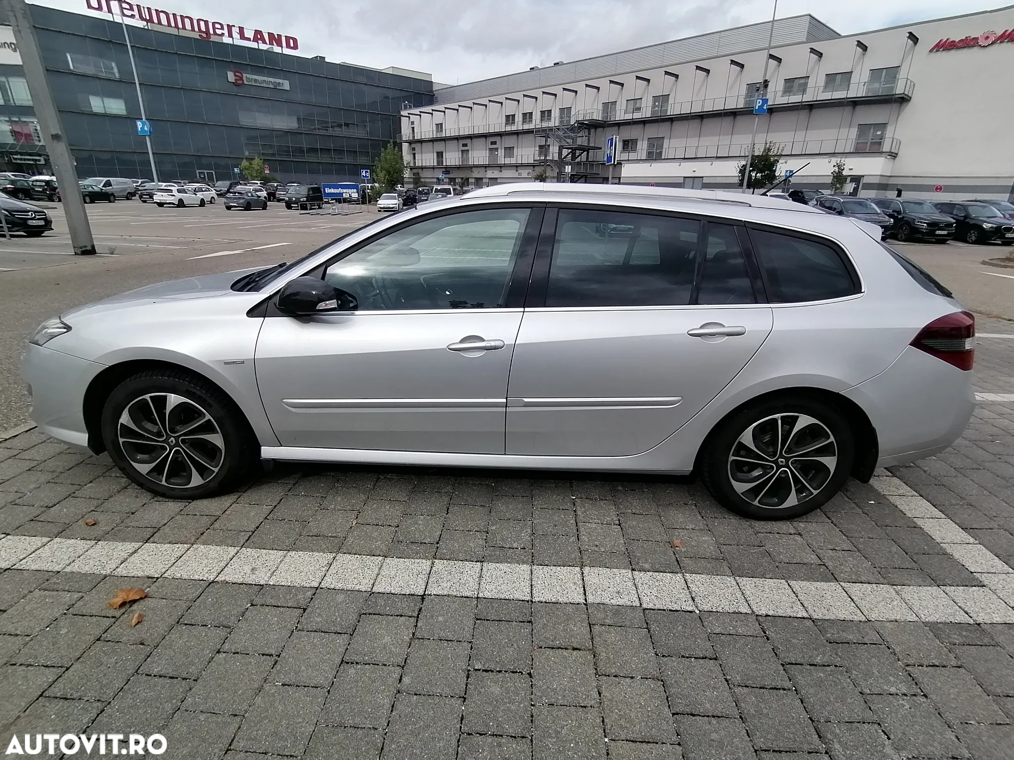Renault Laguna Grandtour dCi 110 FAP EDC Bose Edition - 14