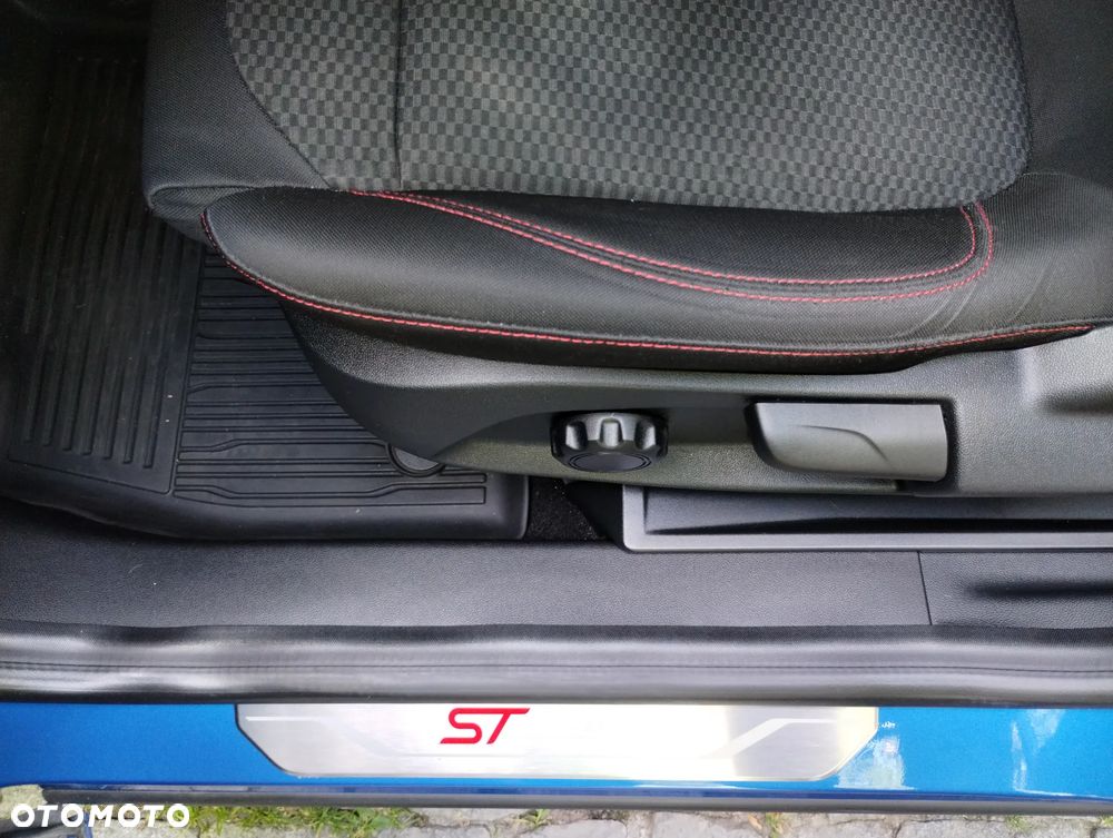 Ford Puma 1.0 EcoBoost ST-Line - 17