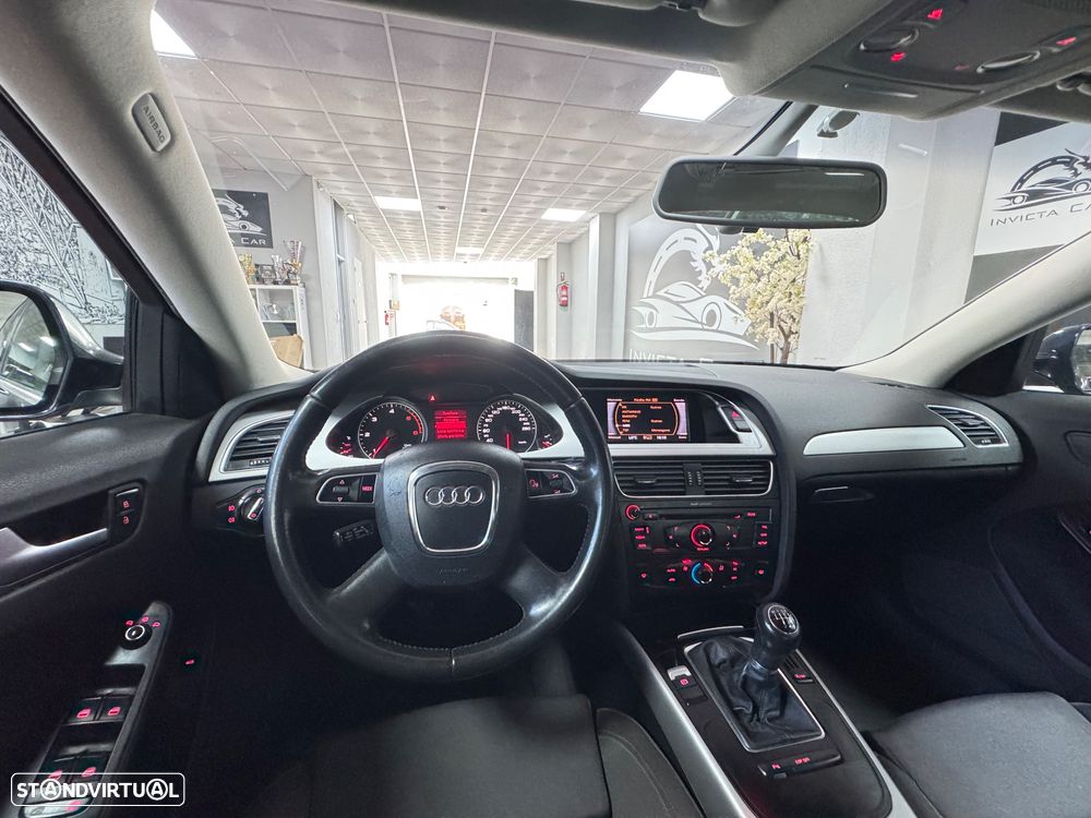 Audi A4 2.0 TDI exclusive - 20