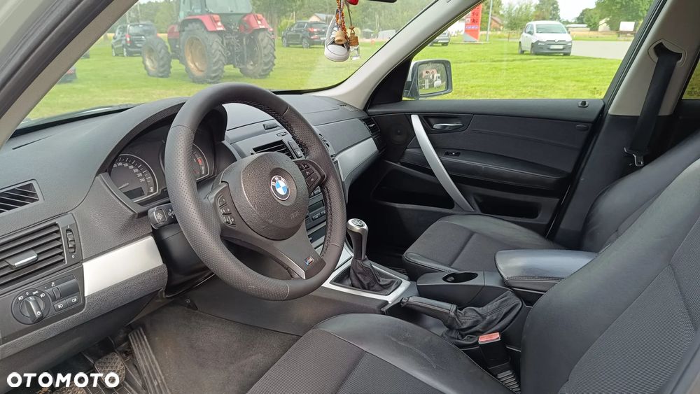 BMW X3 2.0d - 9