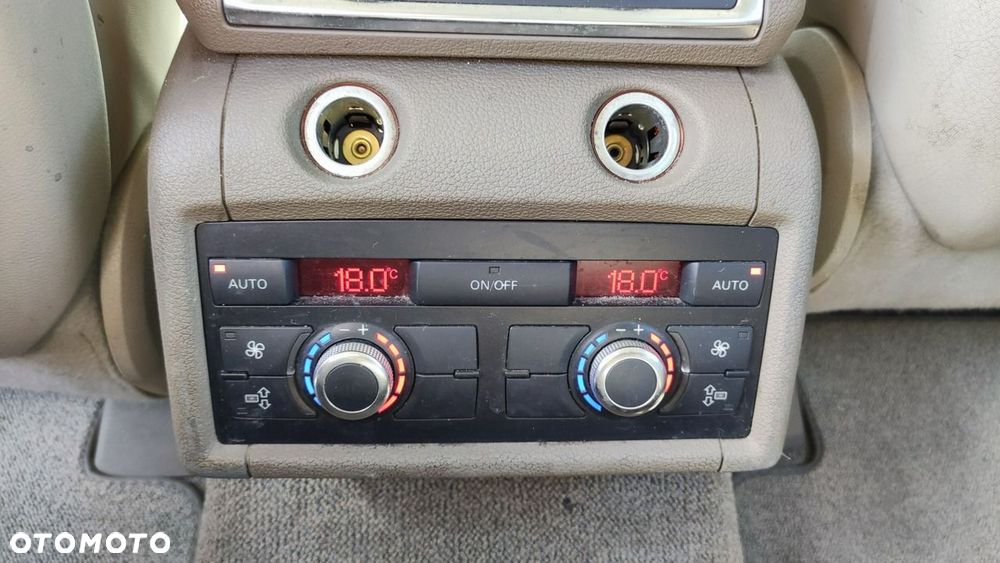 Audi Q7 - 32