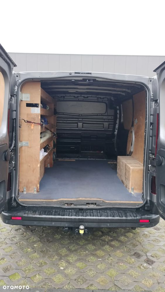 Renault Trafic - 12