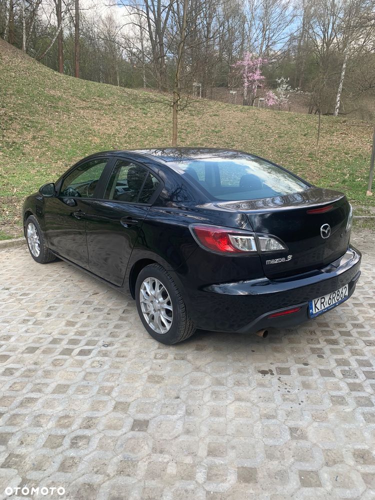 Mazda 3 - 4