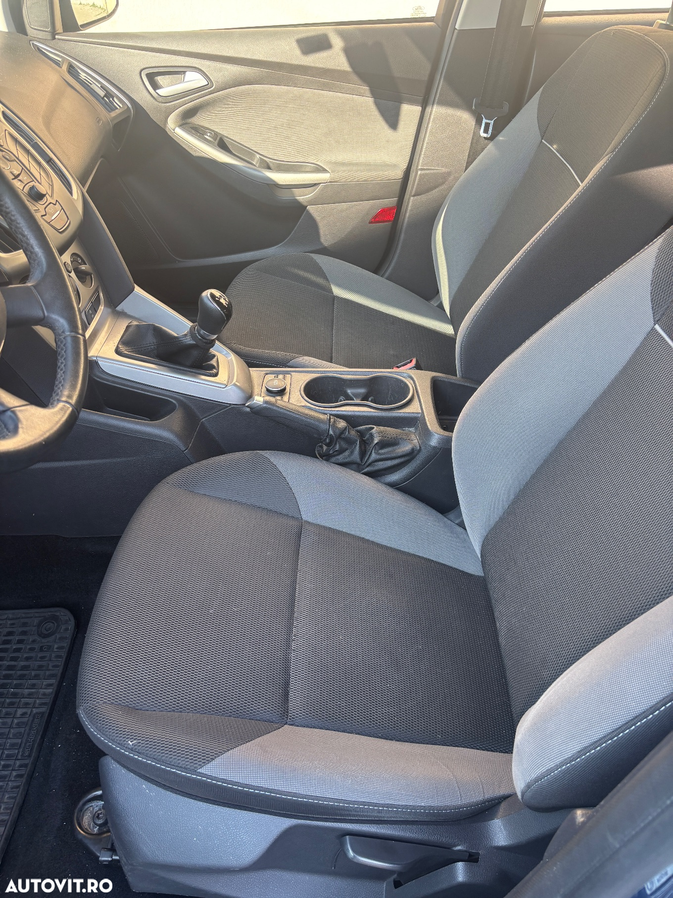 Ford Focus 1.0 EcoBoost Connected - 8