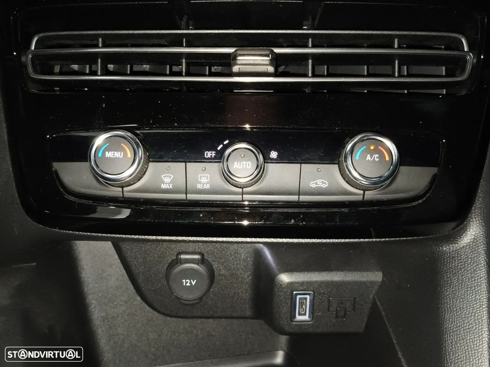 Opel Mokka 1.2 Hybrid GS eDCT - 23