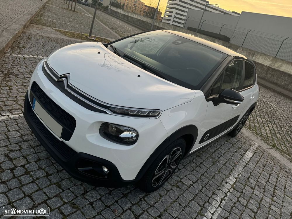 Citroën C3 1.2 PureTech Shine - 3