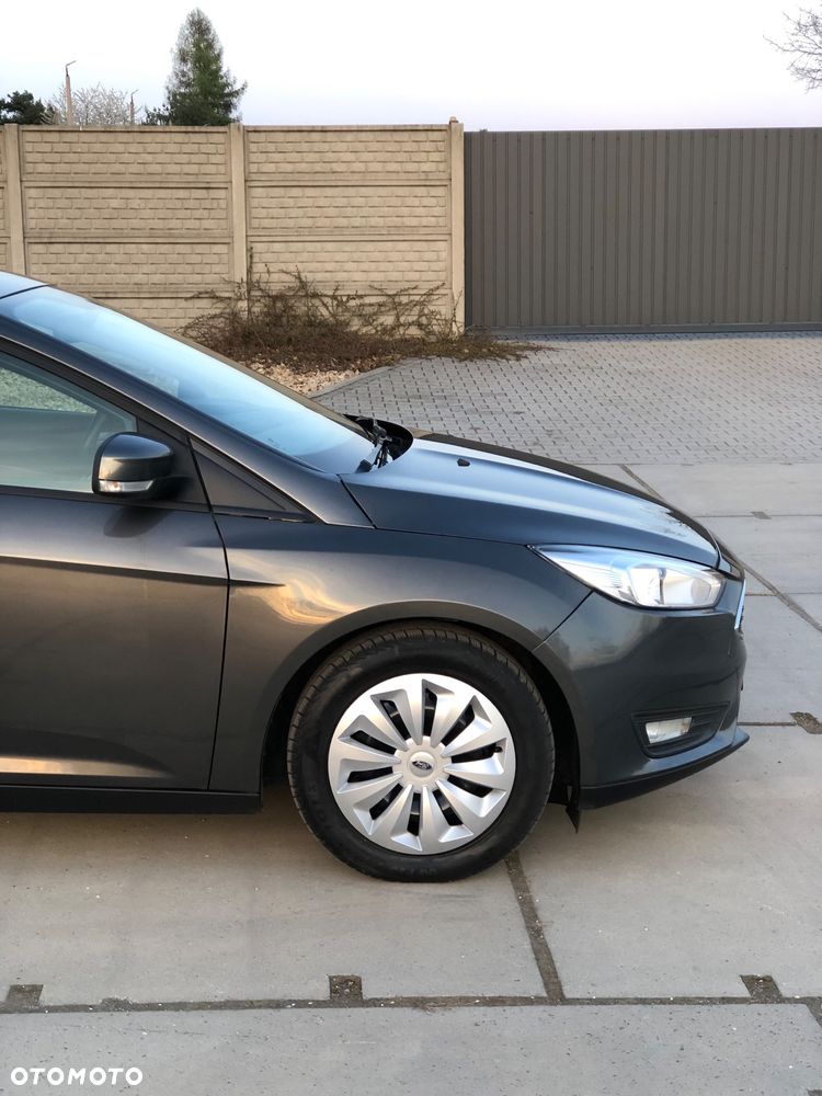 Ford Focus 1.5 EcoBlue STart-Stopp-System TITANIUM X - 8