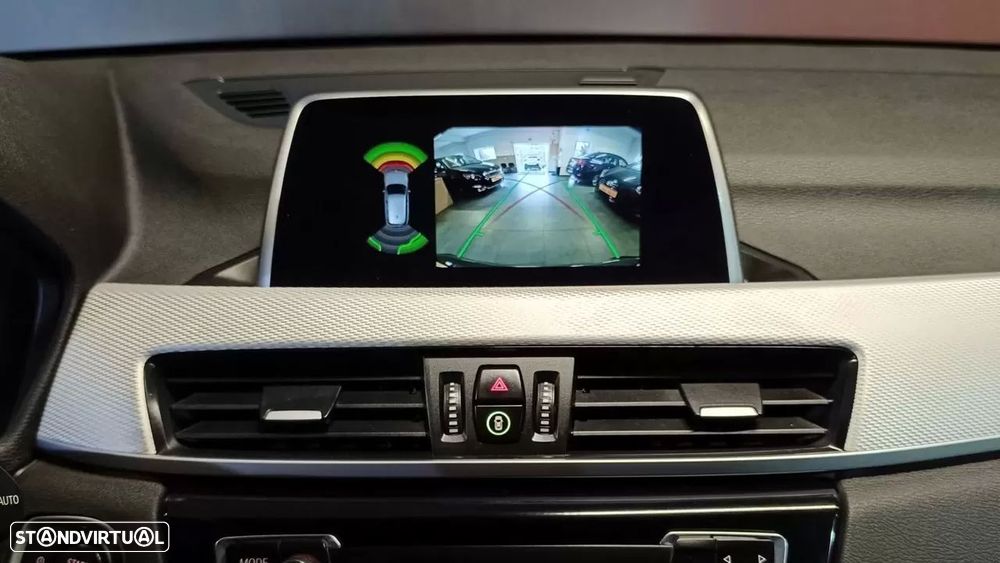 BMW X1 18 d sDrive Auto Pack M - 9