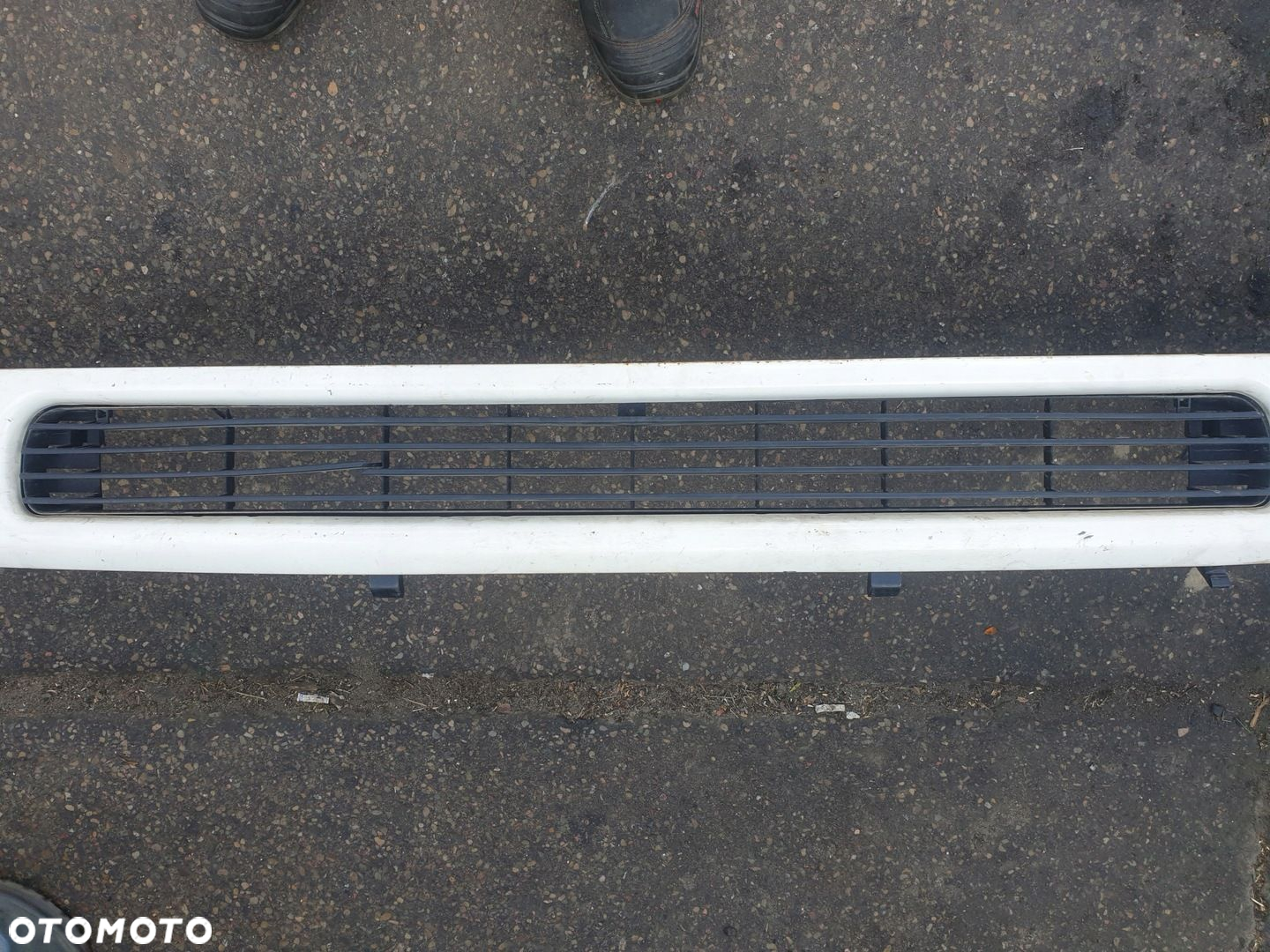 GRILL ATRAPA VW T4 LIFT - 4