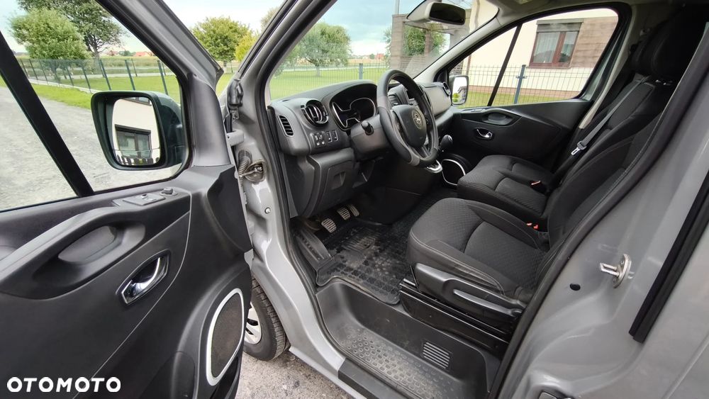 Opel Vivaro L2H1 2,9t Edition Premium - 21