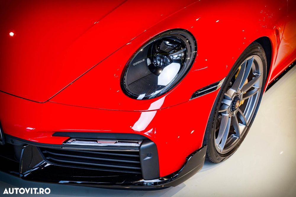 Porsche 911-TURBO-S PDK - 12